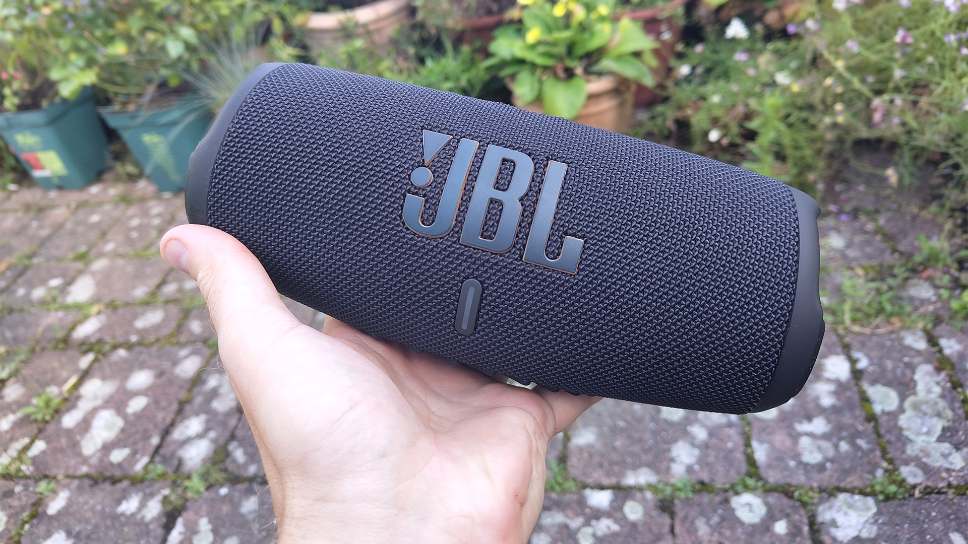 JBL تشارج 5 واي فاي