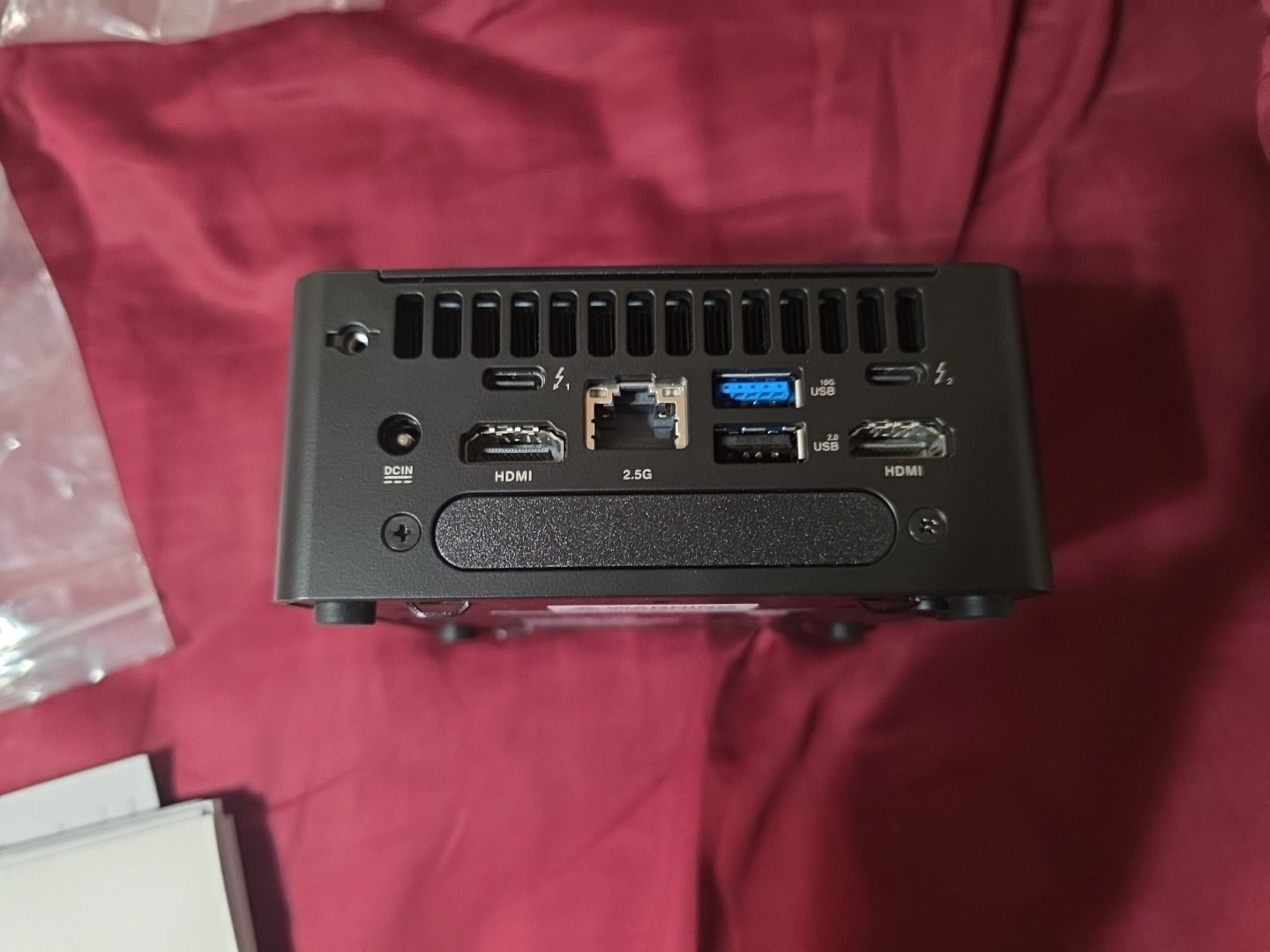 Intel NUC 14 Pro