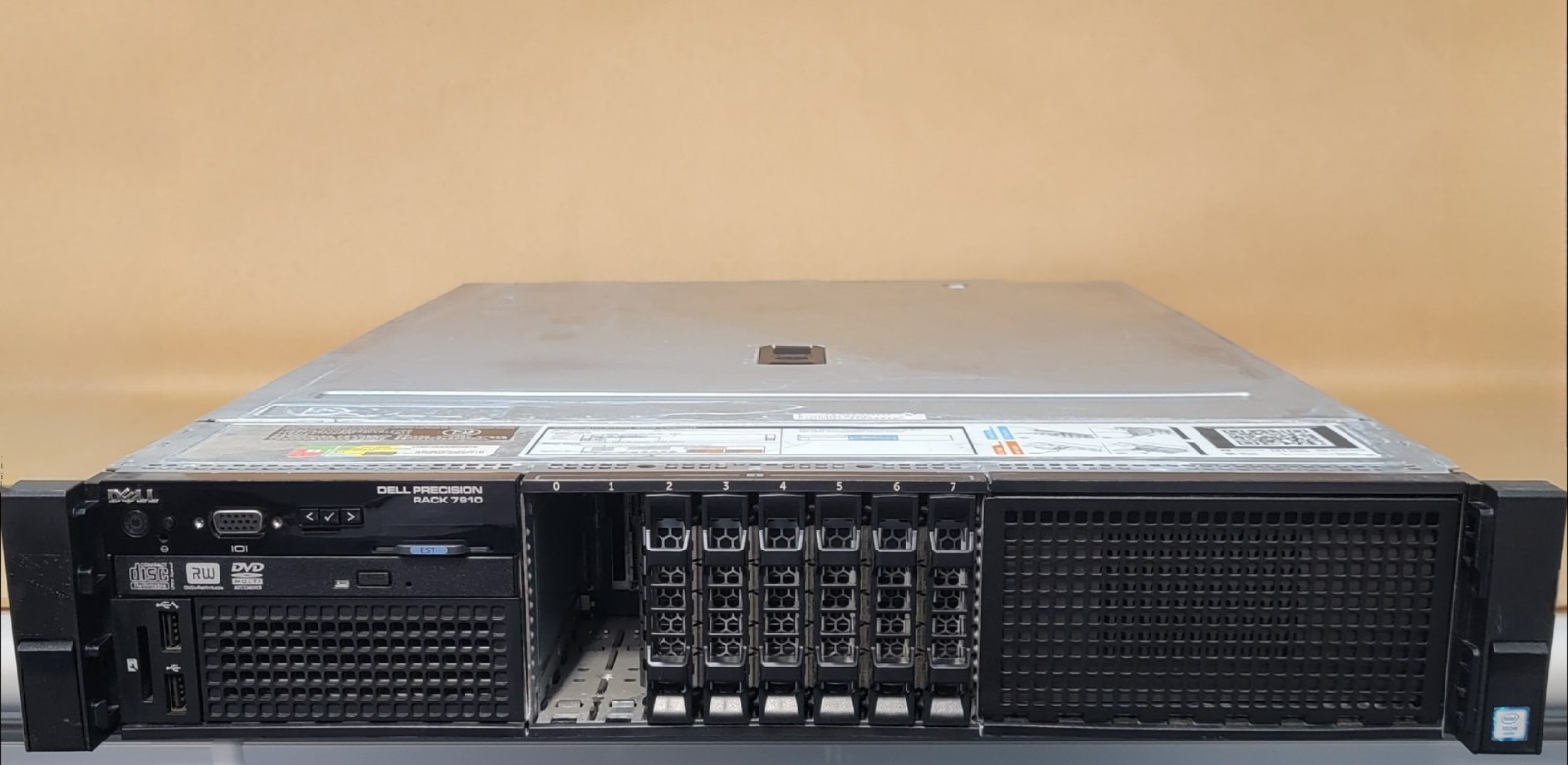 ديل بريسيجن T7820