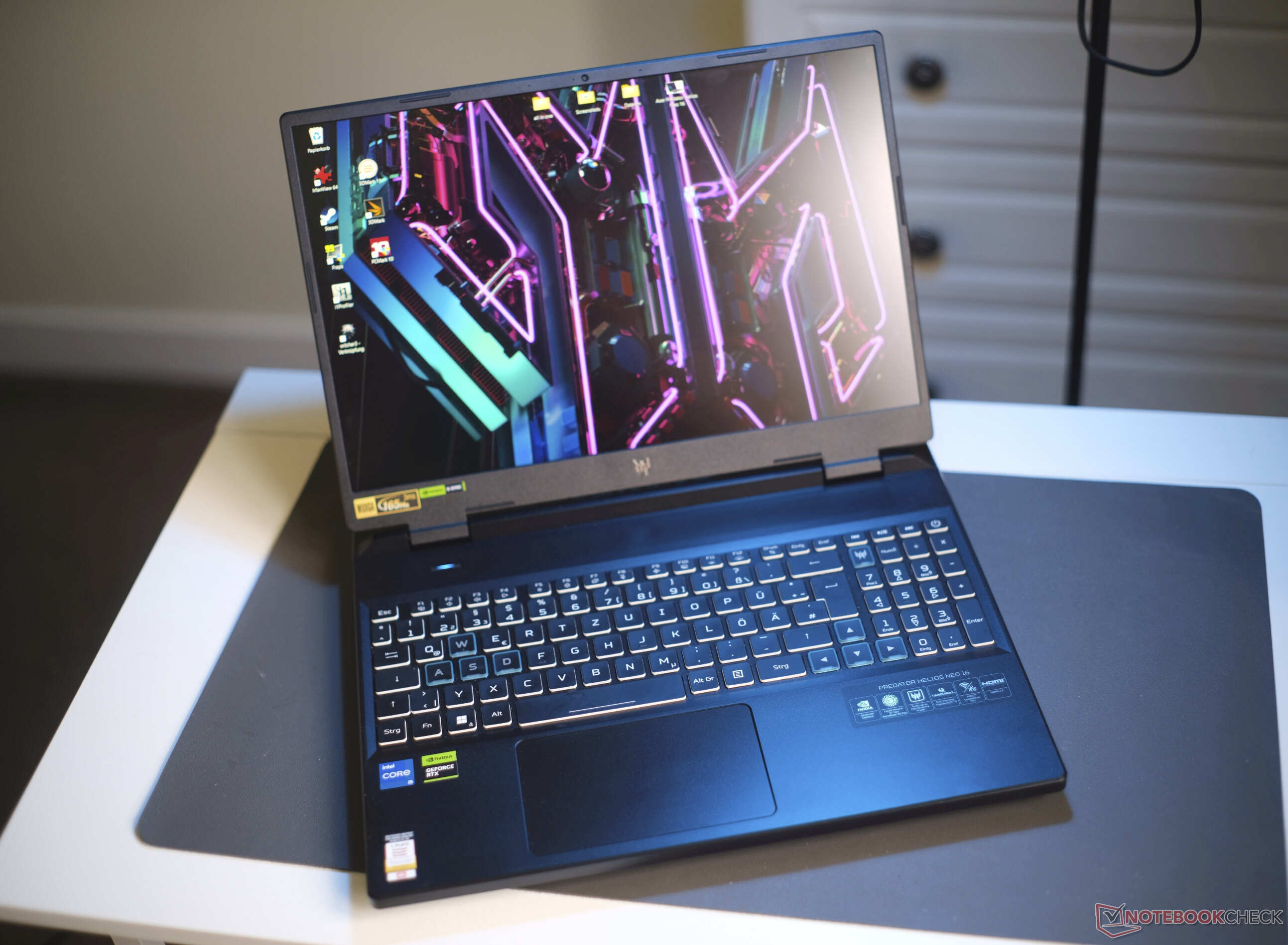 ايسر بريداتور هيليوس نيو 16