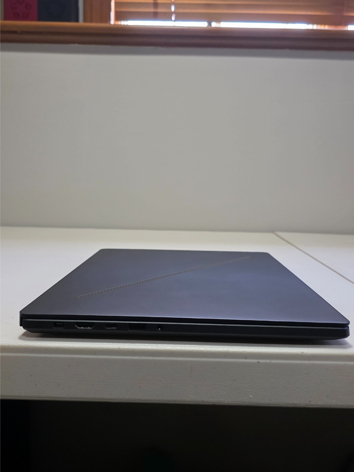 ASUS ROG Zephyrus G16 (2025)