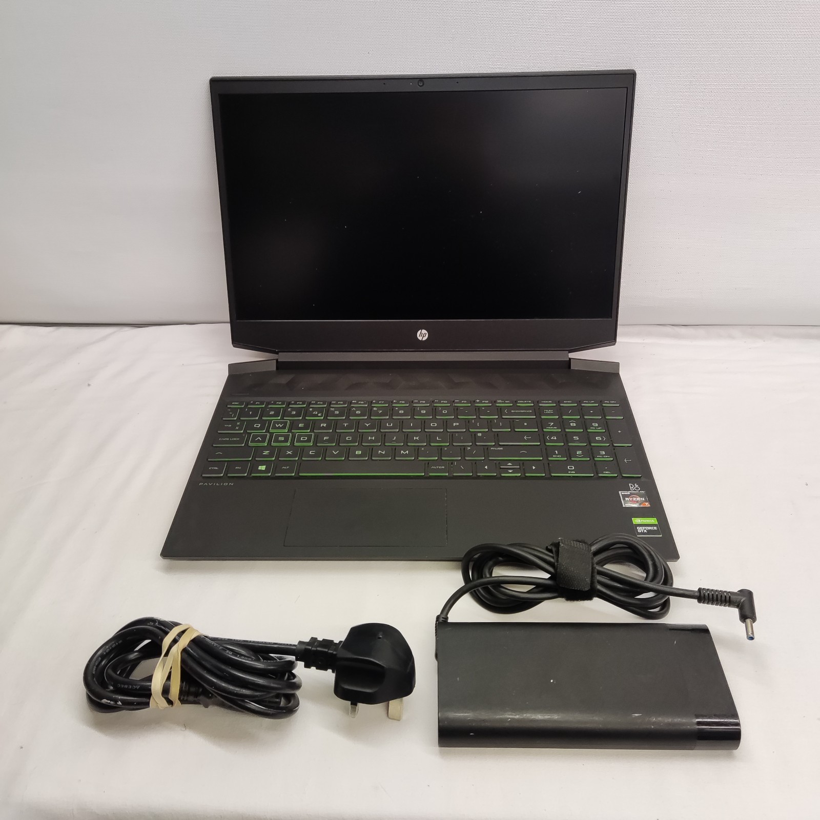 HP Pavilion 15