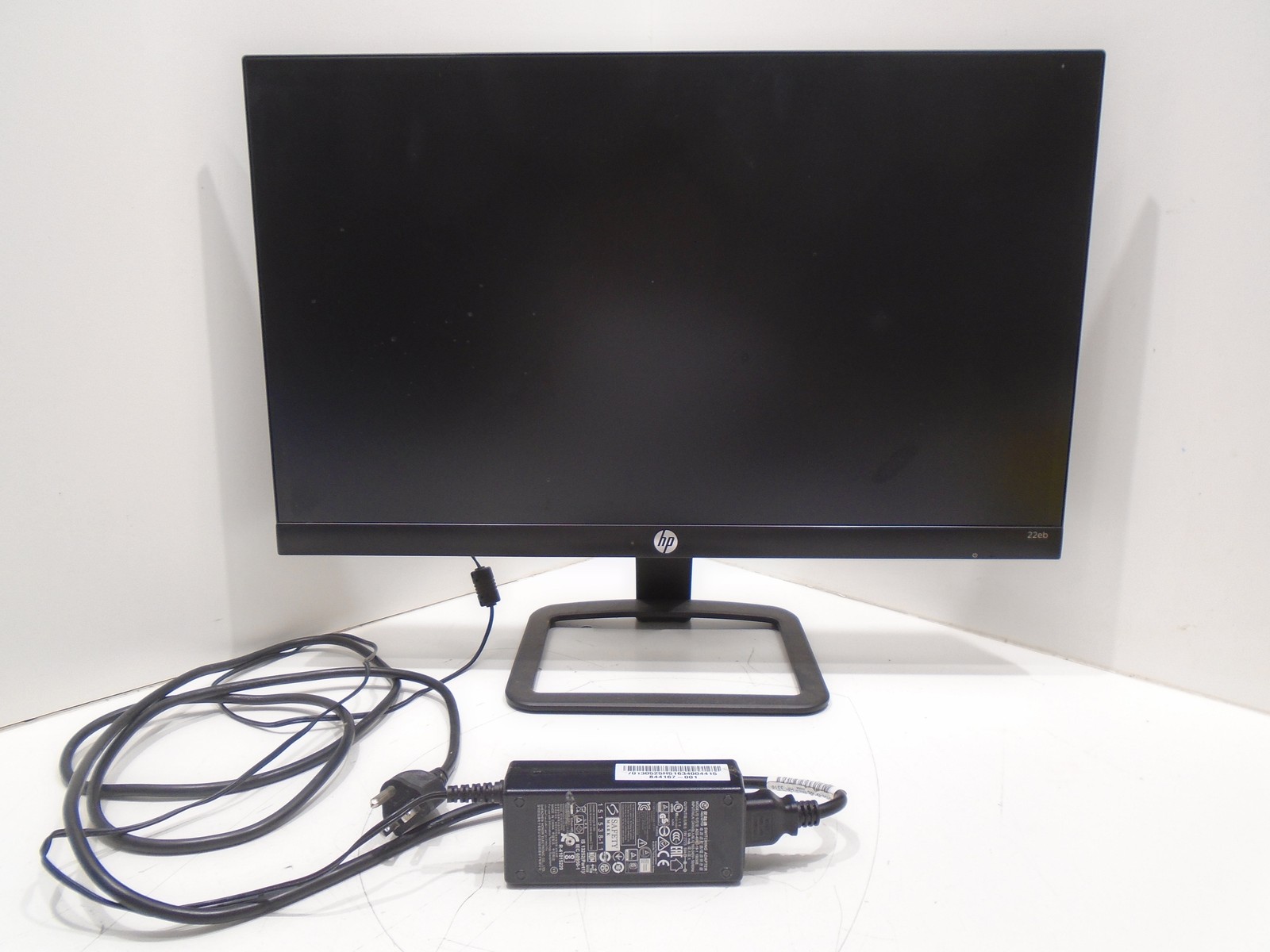 HP M22f 22″ IPS FHD Monitor