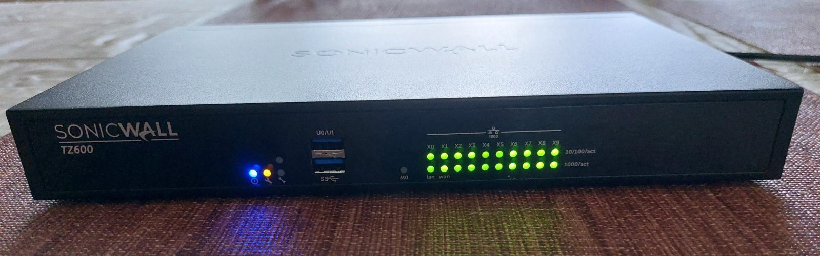 SonicWall TZ600 Firewall