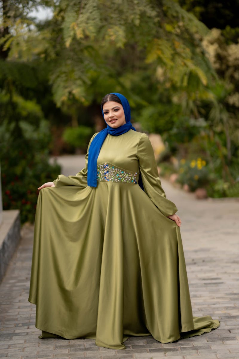 فستان ميدي سهرة زمردي